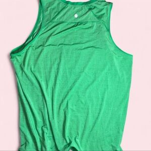 Lululemon green tank